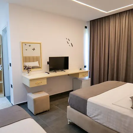 Hotel Celaj Vlore Exterior photo